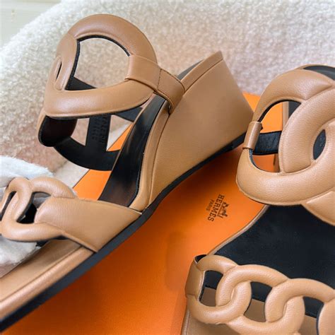 hermes figari 55 sandal|Hermès Pre.